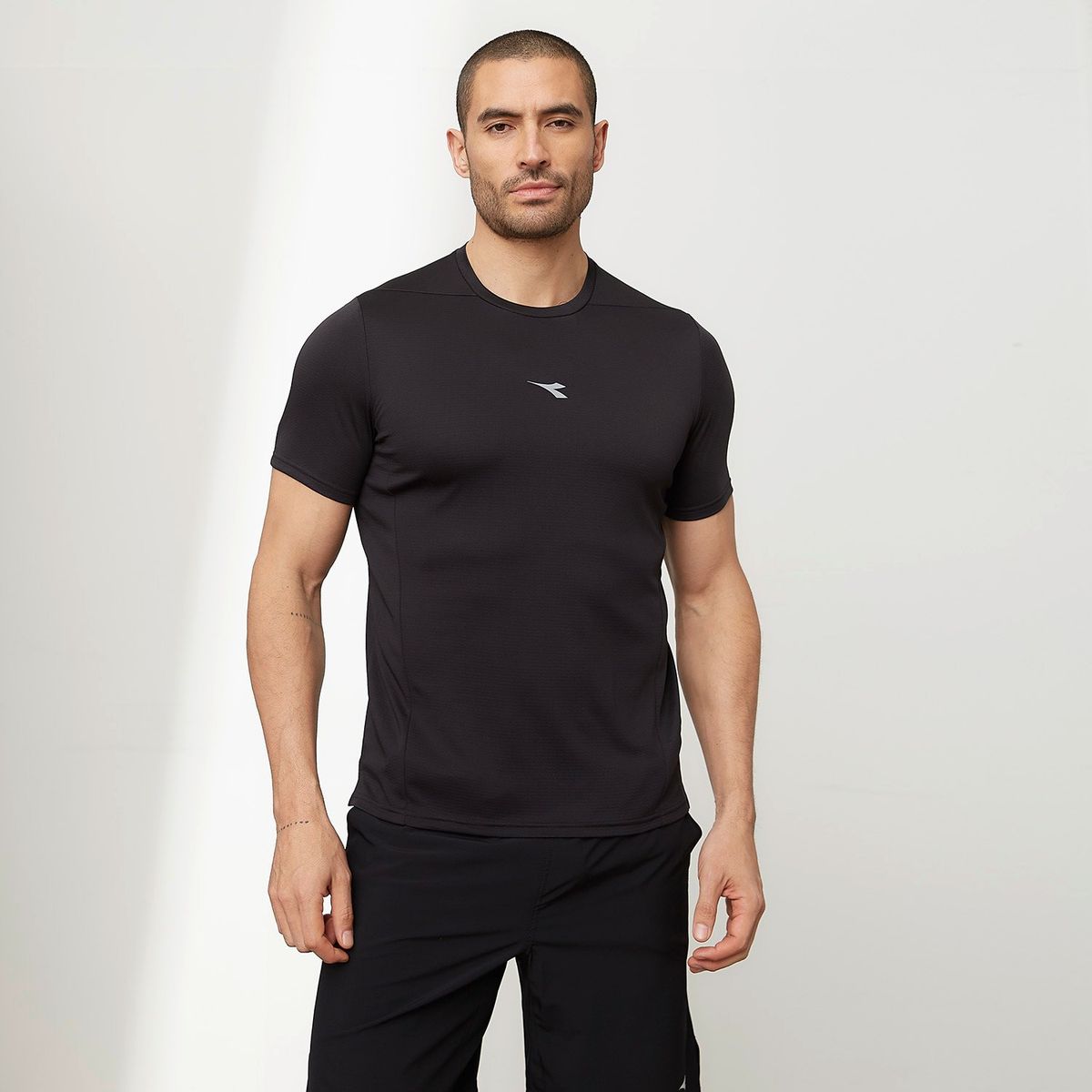 DIADORA - Camiseta Diadora Manga corta Gimnasio y ejercicio 