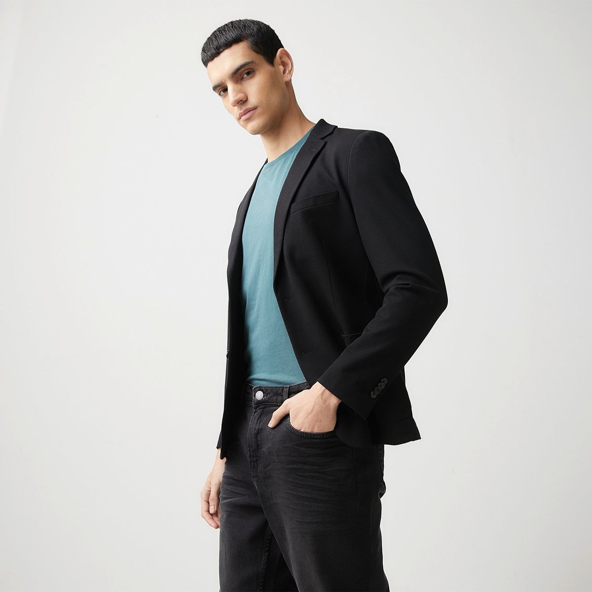 BASEMENT - Blazer Hombre Basement