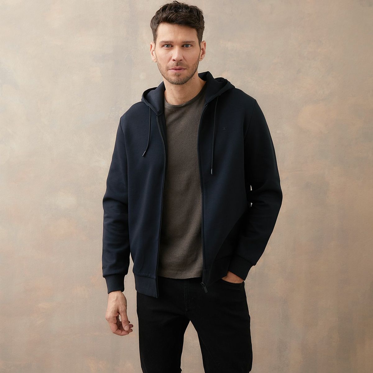 WOLF & HANK - Hoodie Hombre de Algodón WOLF&HANK