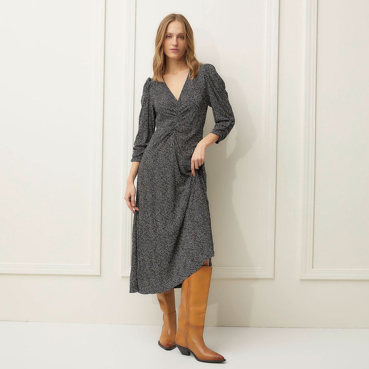 BASEMENT - Vestido Mujer Medio Casual con Estampado Basement 