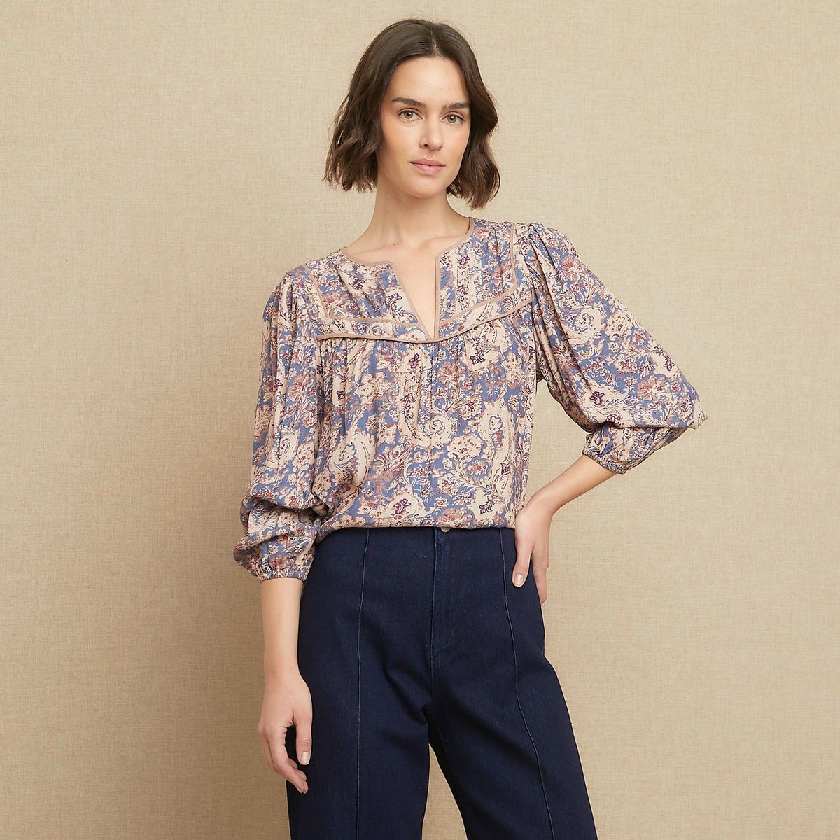 UNIVERSITY CLUB - Blusa Mujer Con Estampado Manga larga globo University Club