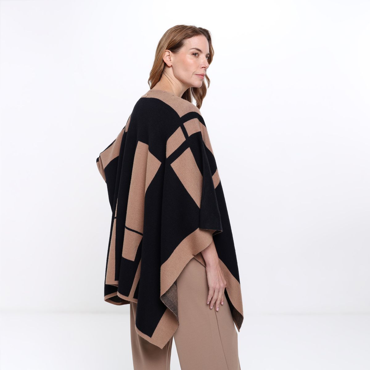 SOUTHLAND - Poncho Mujer Southland