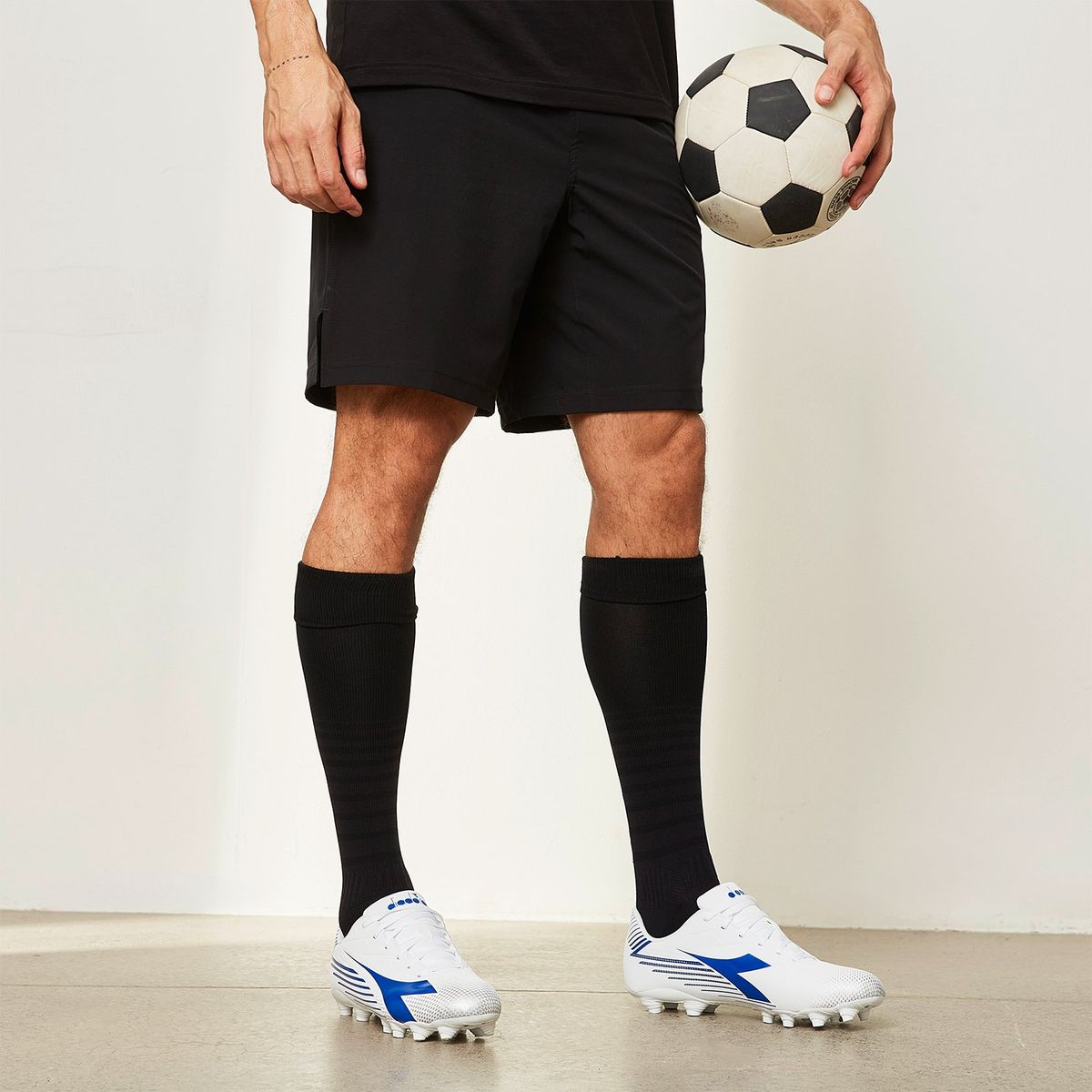 DIADORA - Guayos multiterreno Diadora Hombre Pichichi 8 MG Blanco