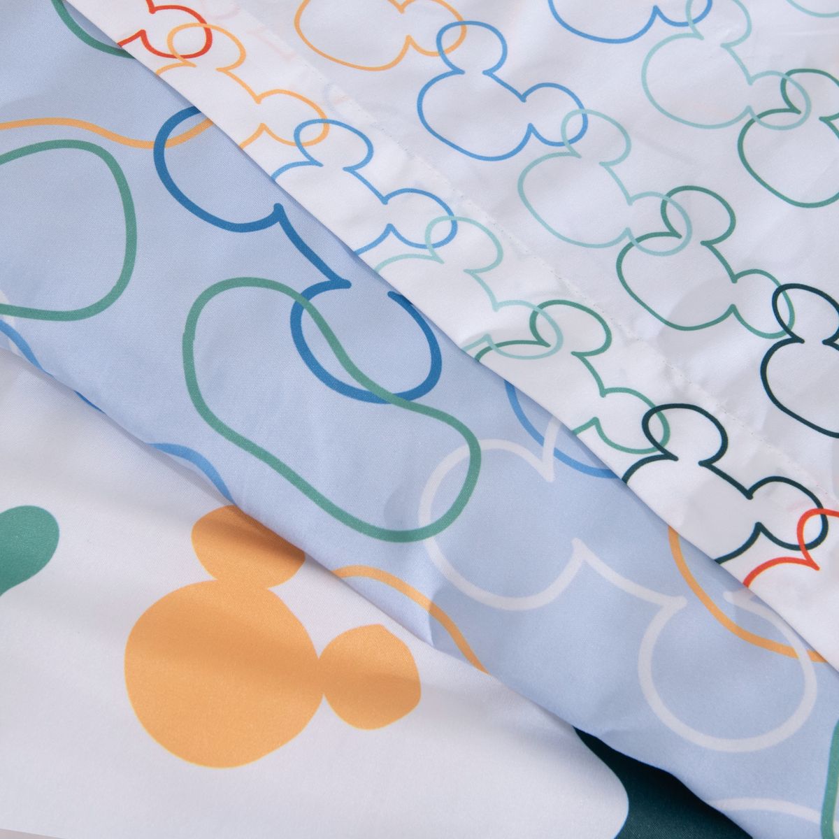 DISNEY - Juego de Cama Disney: Mickey 1 sábana bajera, 1 sábana encimera, 1 quilt, 2 fundas de almohada