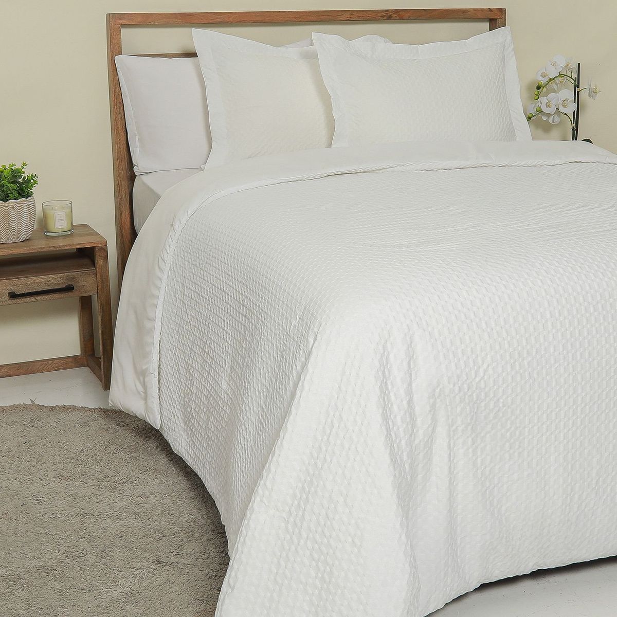 BASEMENT HOME - Edredón Textura Rick con relleno de Poliéster 105 GSM