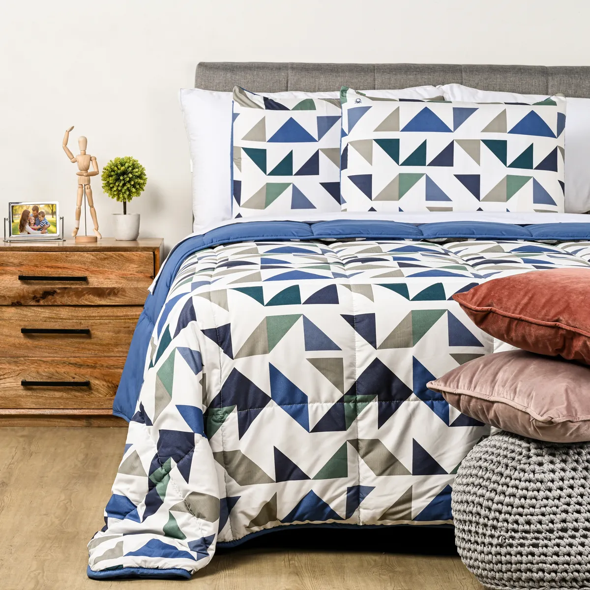 BENETTON - Edredon Benetton: Estampado Poliéster 95 GSM