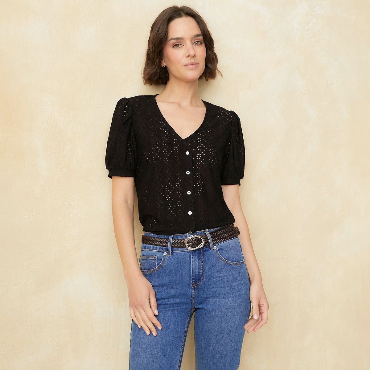 UNIVERSITY CLUB - Blusa Mujer con Bordado Manga corta globo University Club