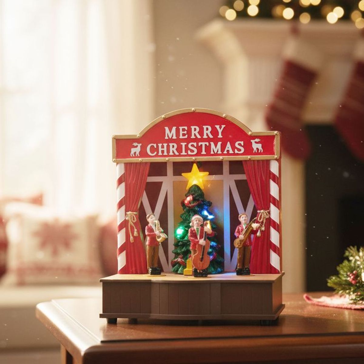 MICA - Villa Navideña: Musicos Techo 15.5x11.5x19 cm