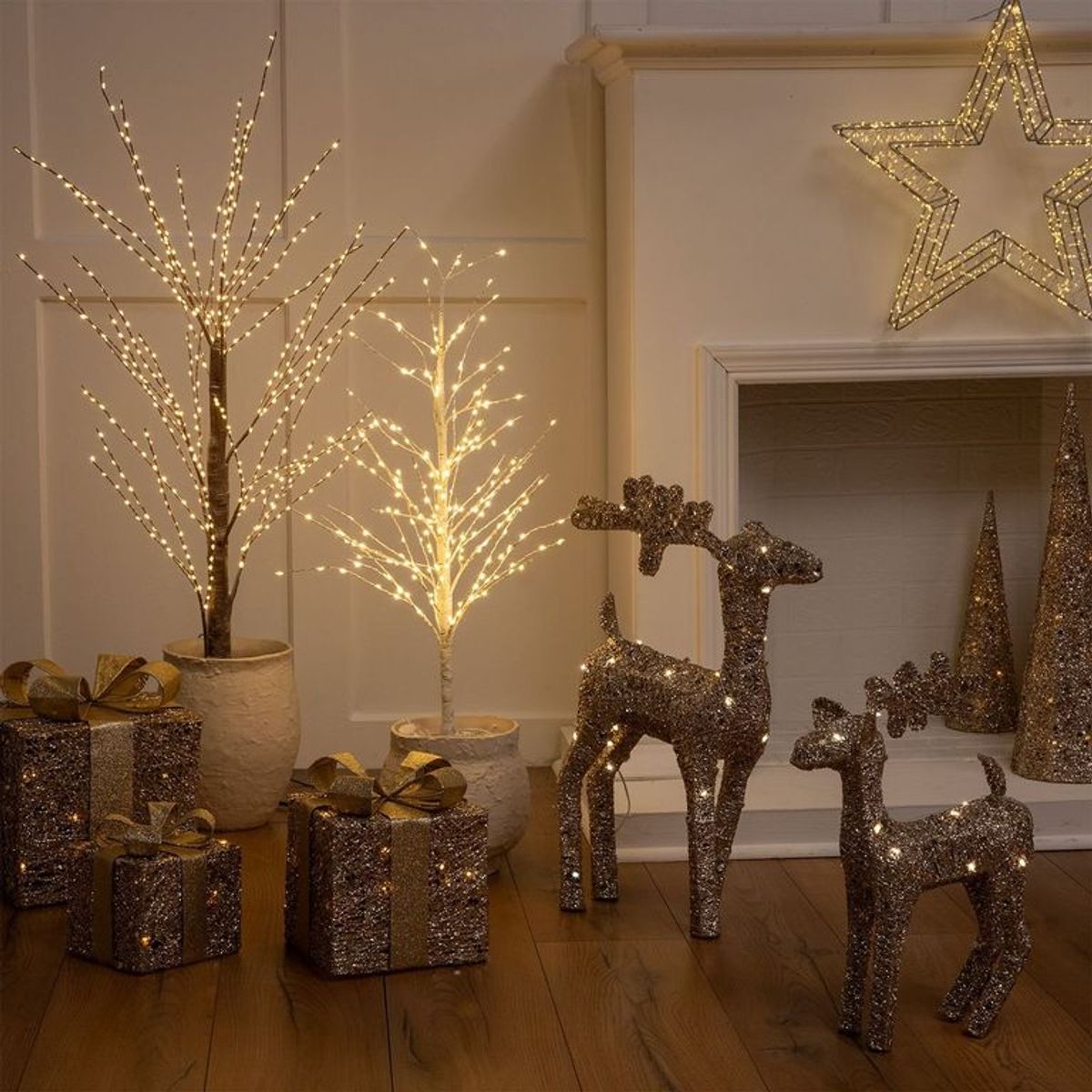 MICA - Adorno Navideño con Luz: Reno 60 cm