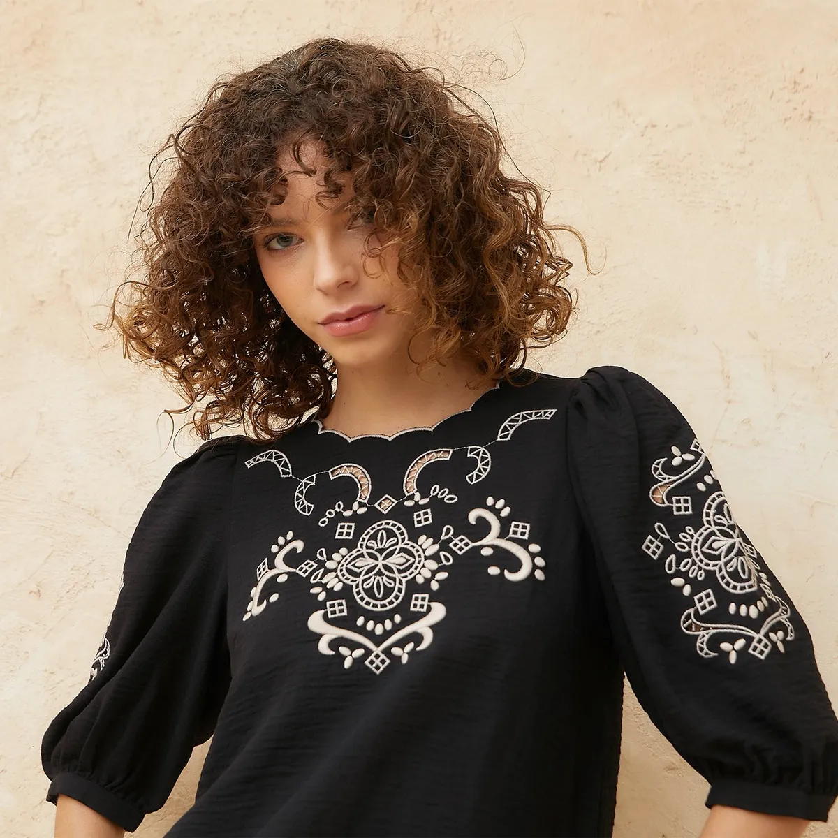 BASEMENT - Blusa Mujer Manga larga Basement