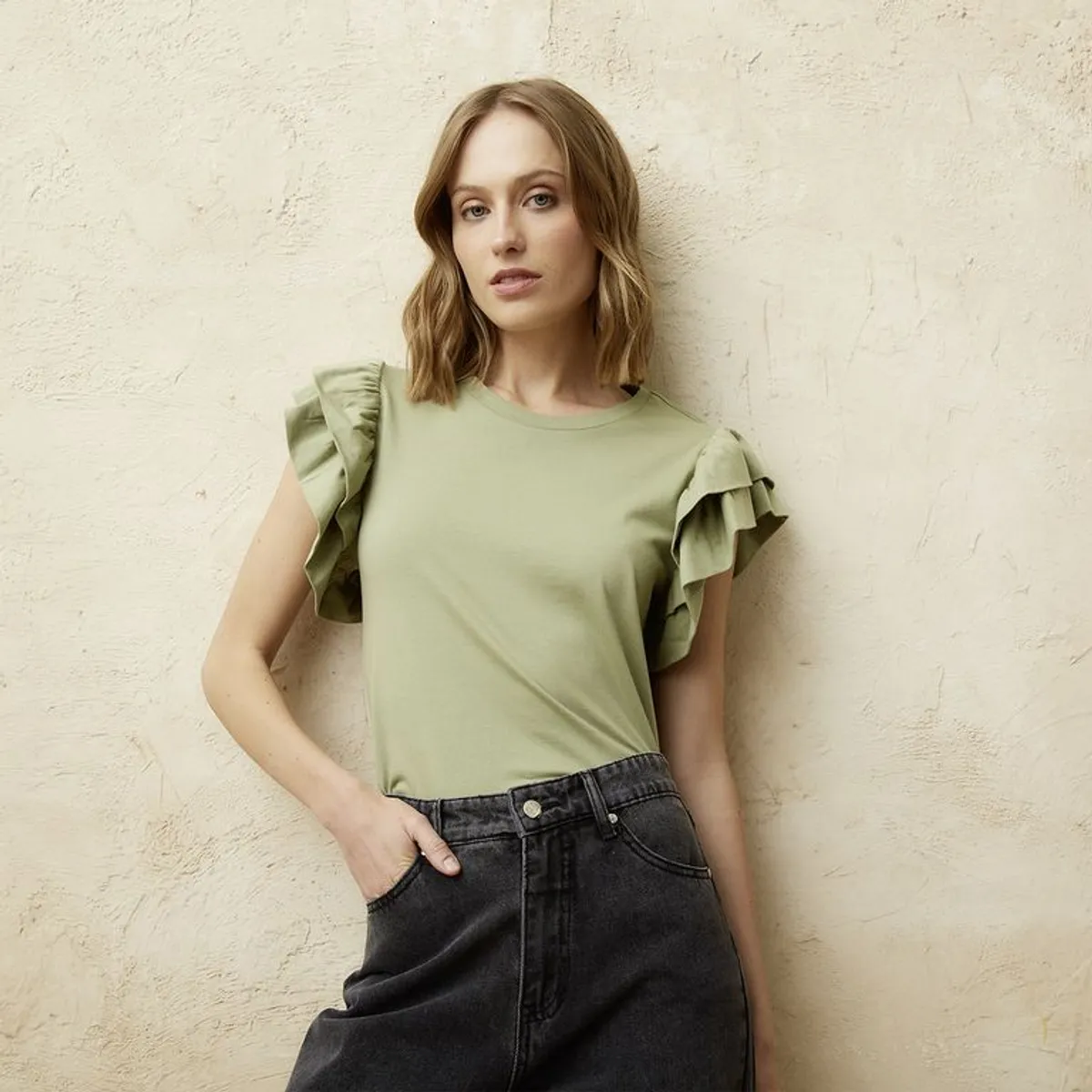 BASEMENT - Camiseta Mujer Manga corta Basement