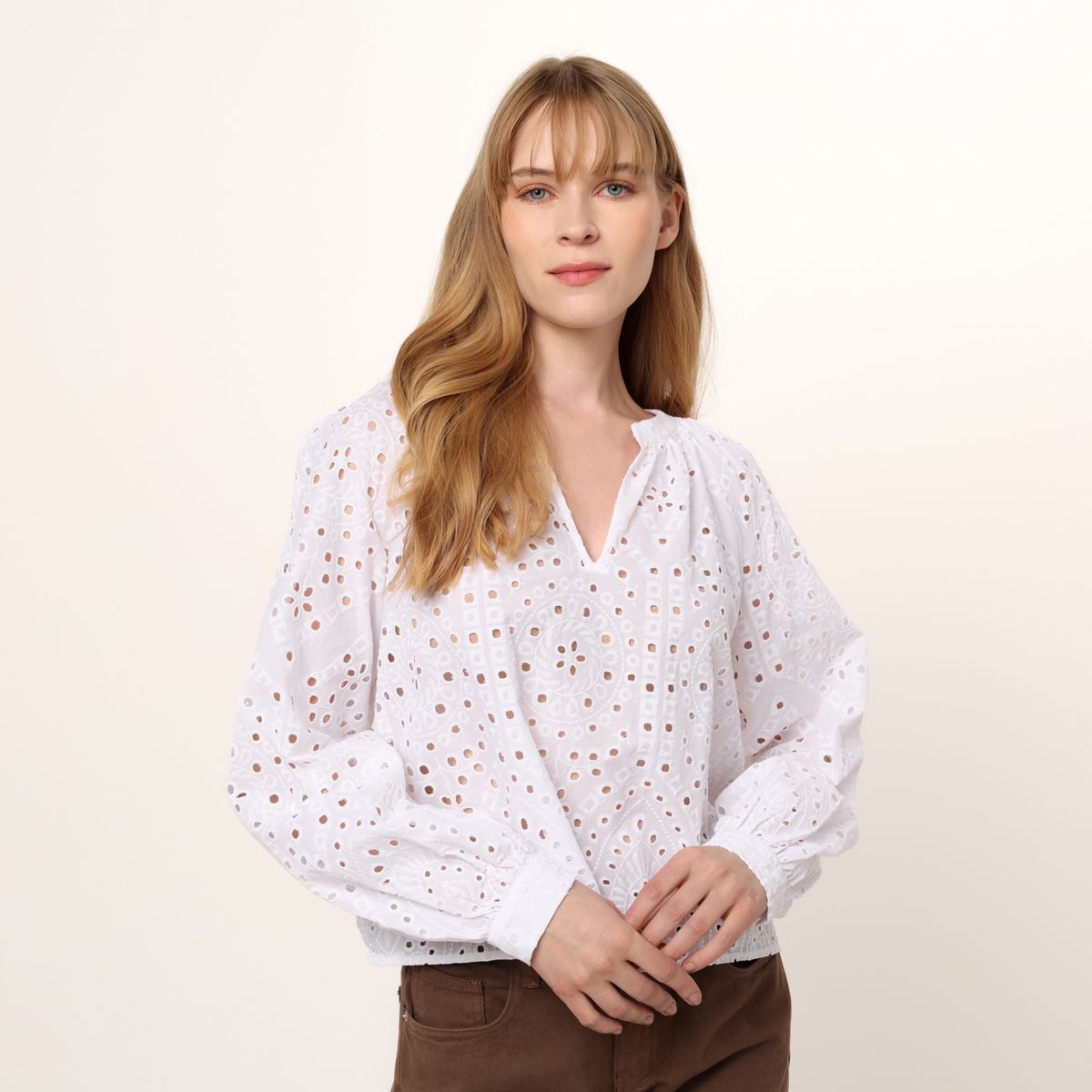 UNIVERSITY CLUB - Blusa Mujer Bordado Manga larga University Club 