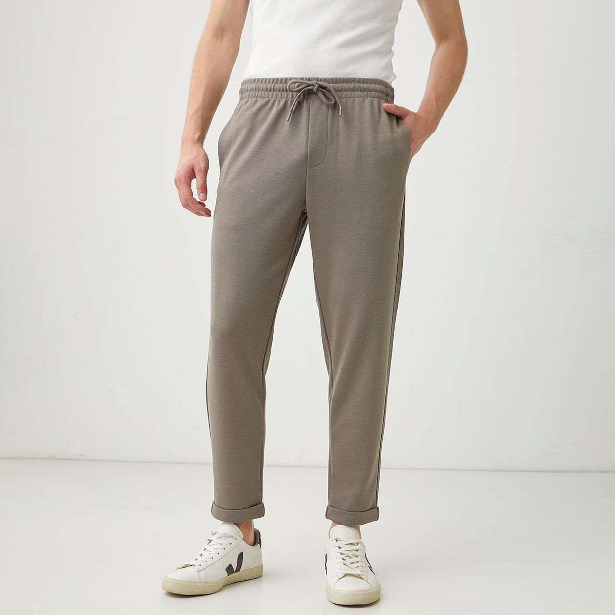 BASEMENT - Pantalón Chino Hombre Slim Basement