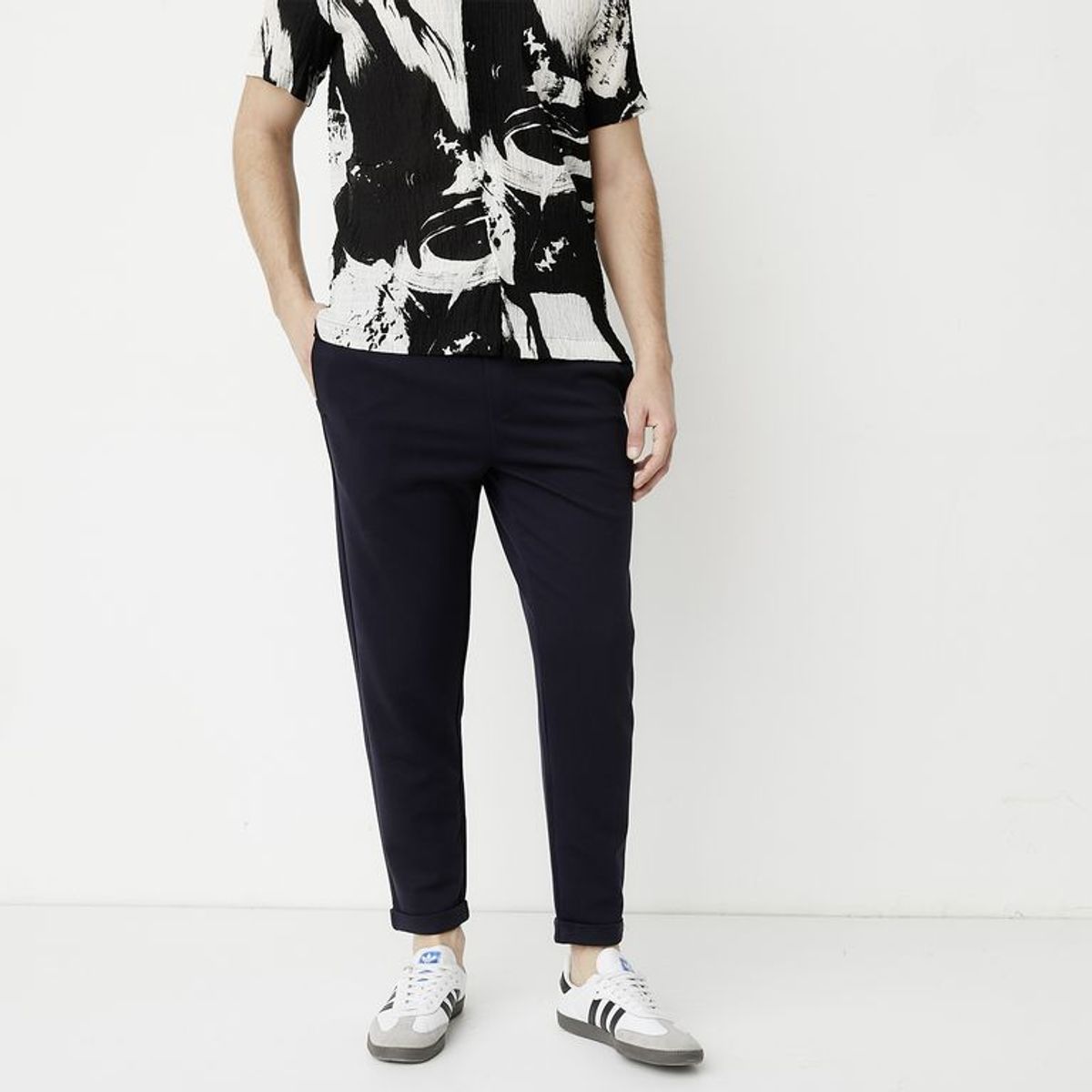 BASEMENT - Pantalón Chino Hombre Slim Basement