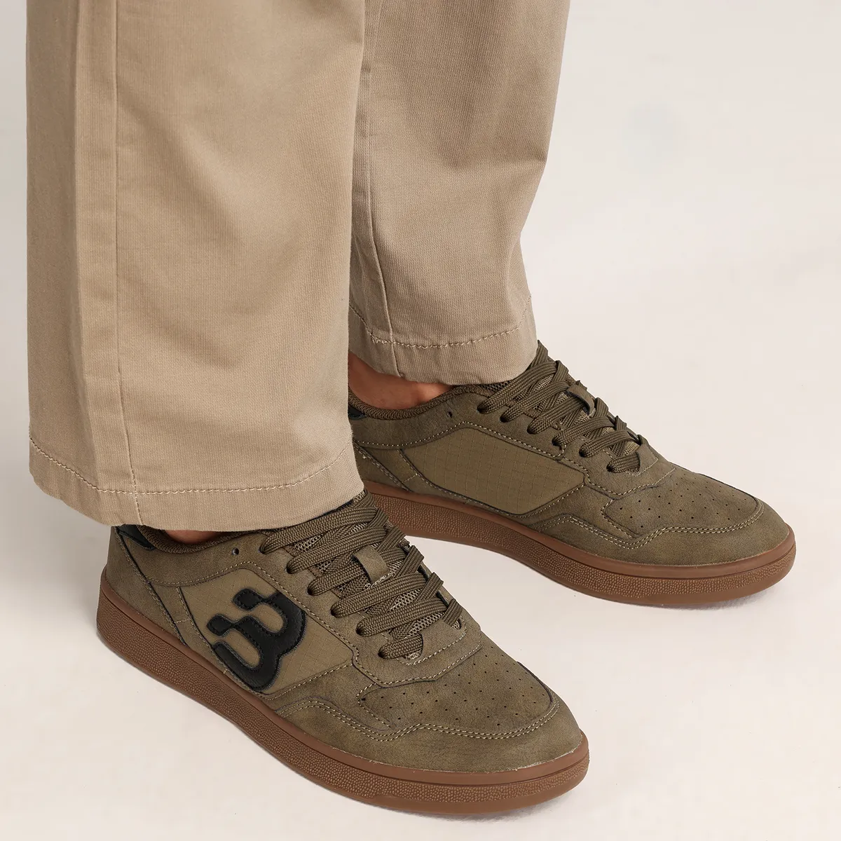 Tenis Moda Hombre desde $119.990