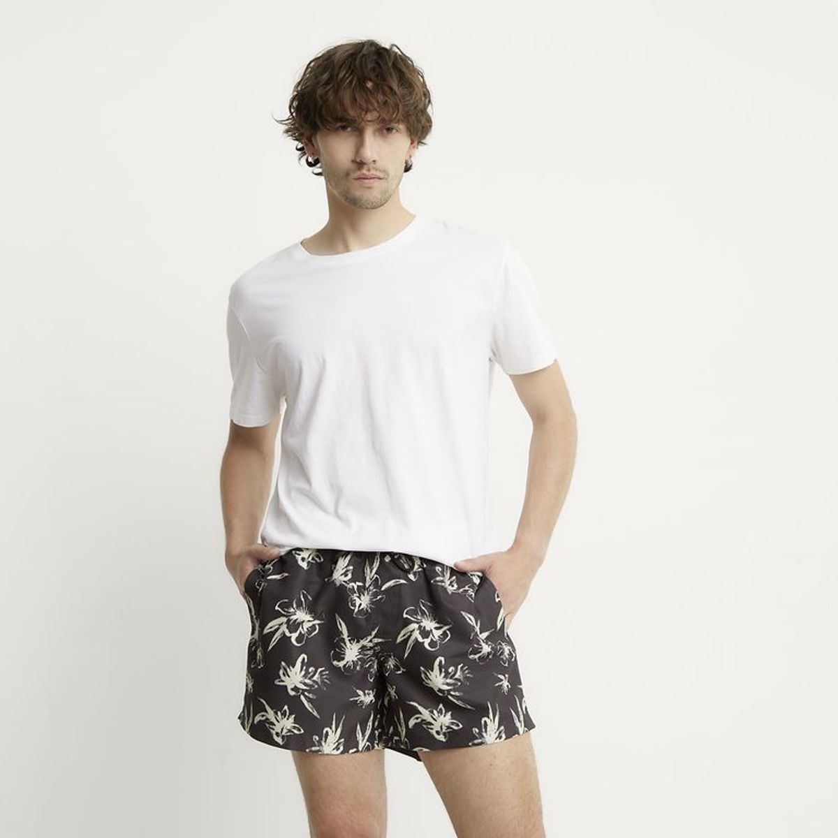 BASEMENT - Pantaloneta de baño Hombre con Estampado Basement