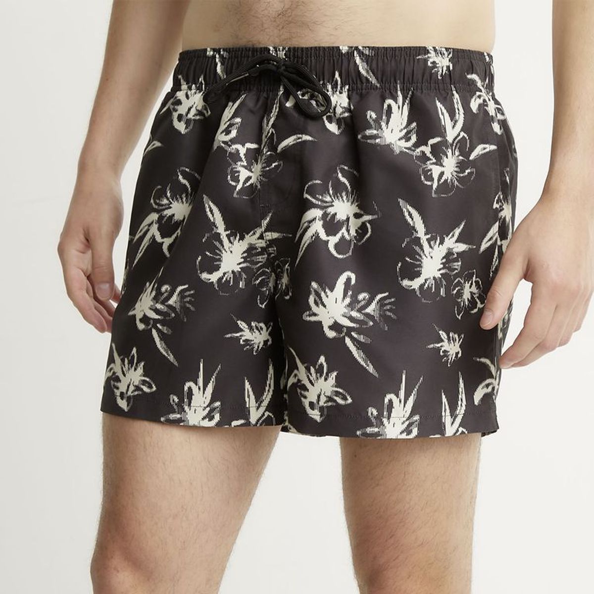 BASEMENT - Pantaloneta de baño Hombre con Estampado Basement
