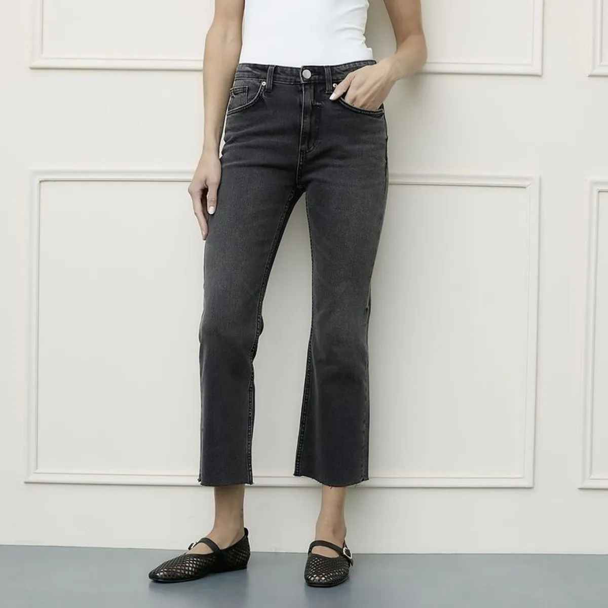 BASEMENT - Jean Flare Mujer Tiro medio Basement