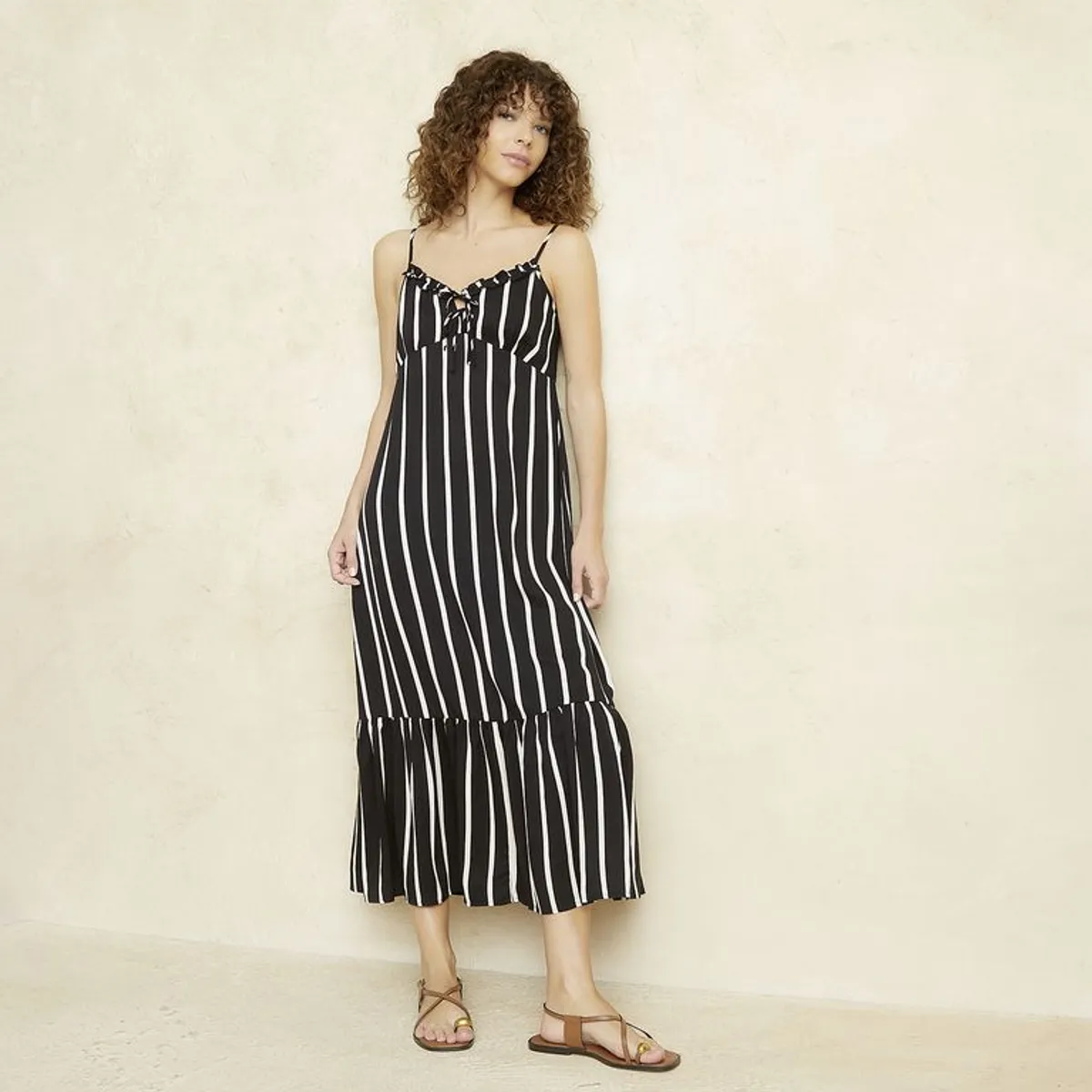 BASEMENT - Vestido Medio Casual con Estampado para Mujer Basement
