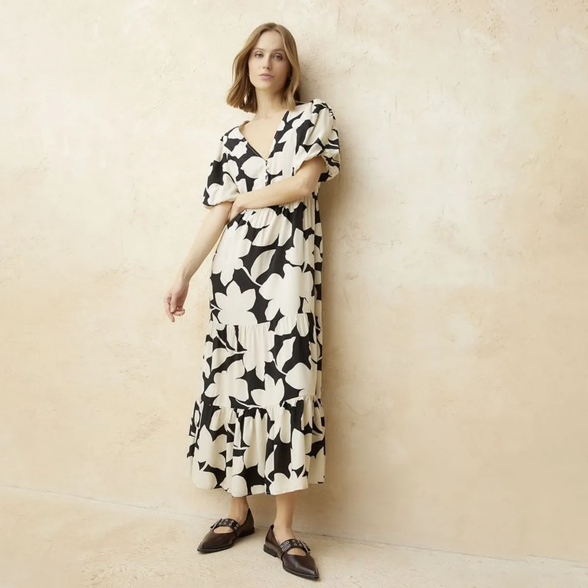 BASEMENT - Vestido Mujer Medio Casual con Estampado Basement