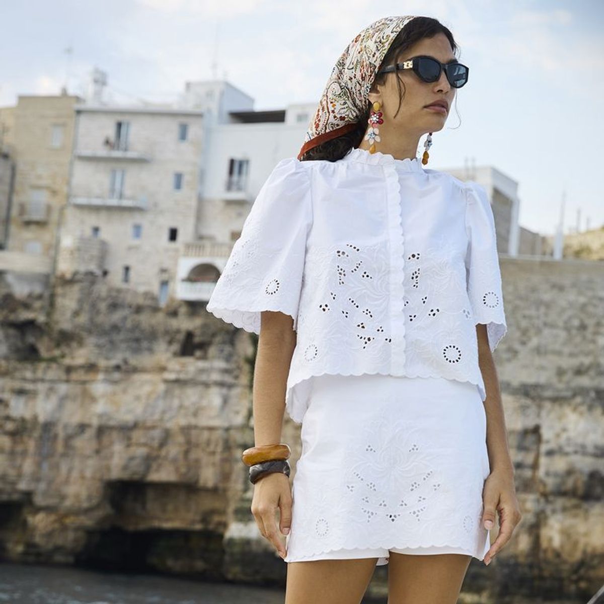 BASEMENT - Falda short Mini Mujer con Ojalillo Basement