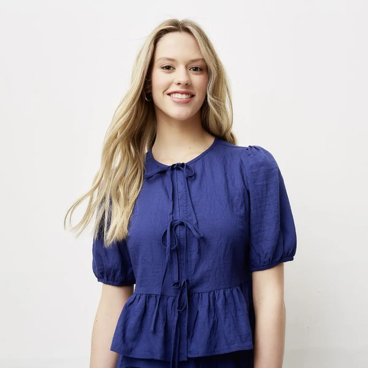 SYBILLA - Blusa Mujer Anudada Manga Corta Sybilla