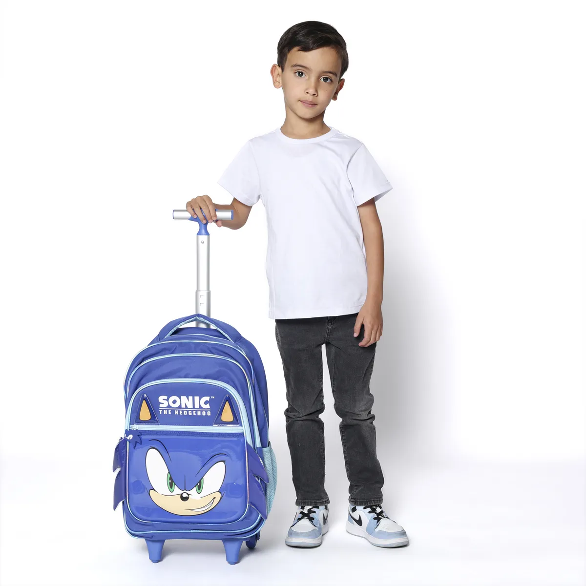 Mochila infantil escolar Sonic $174.990