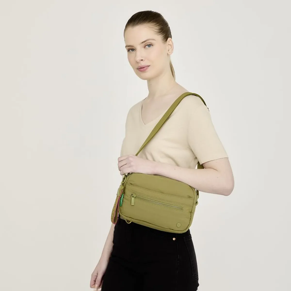 BENETTON - Bolso BENETTON para Mujer  BOLSO CRUZADO MQCBBE103A