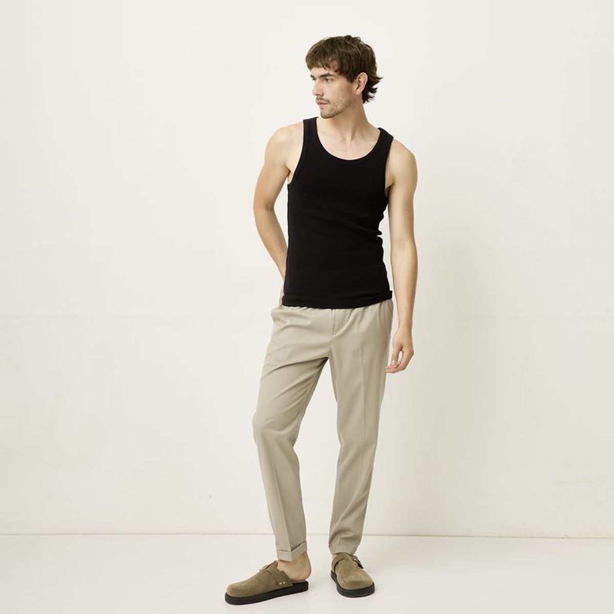 BASEMENT - Pantalón Chino Hombre Recto Basement