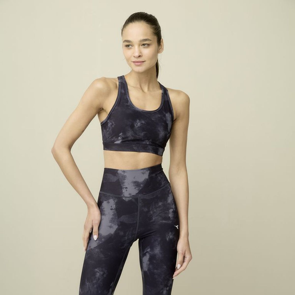 DIADORA - Top Deportivo Training  Mujer Diadora