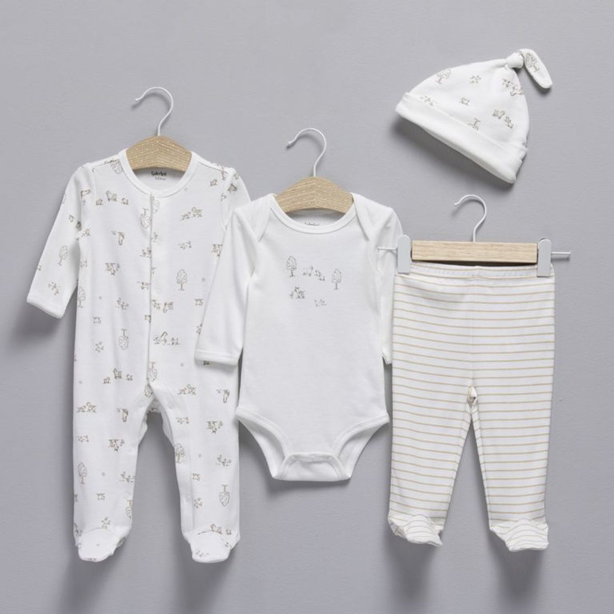 YAMP - Set Enterizo + Body manga larga + Pantalón + Gorro  para Bebé niño de Algodón Yamp