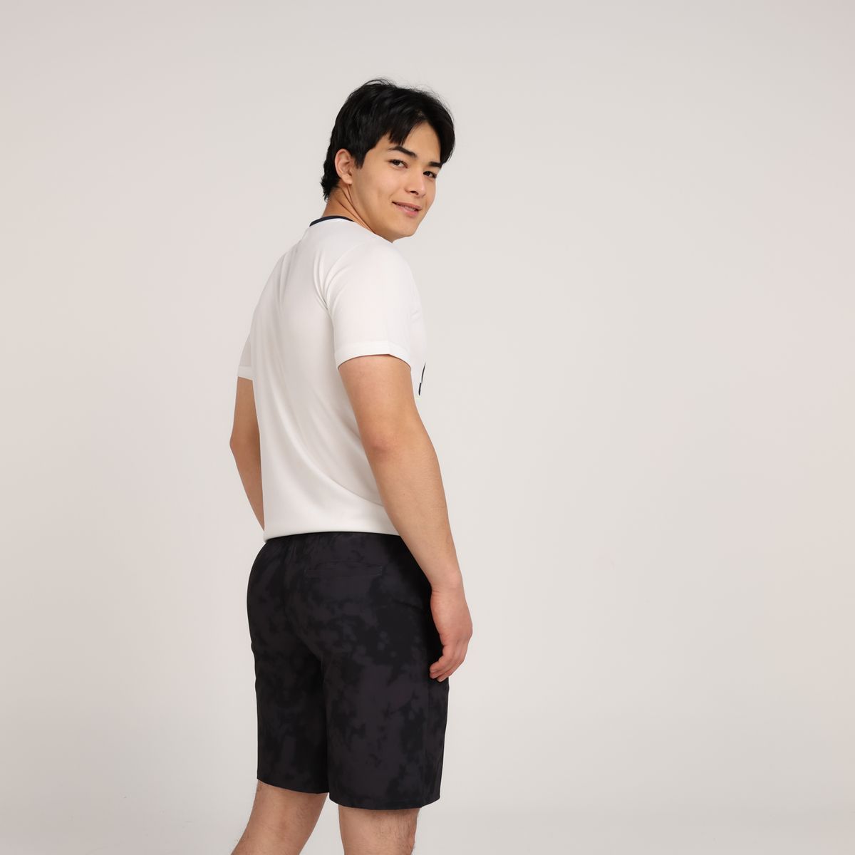 DIADORA - Pantaloneta para Niño con Logo Diadora