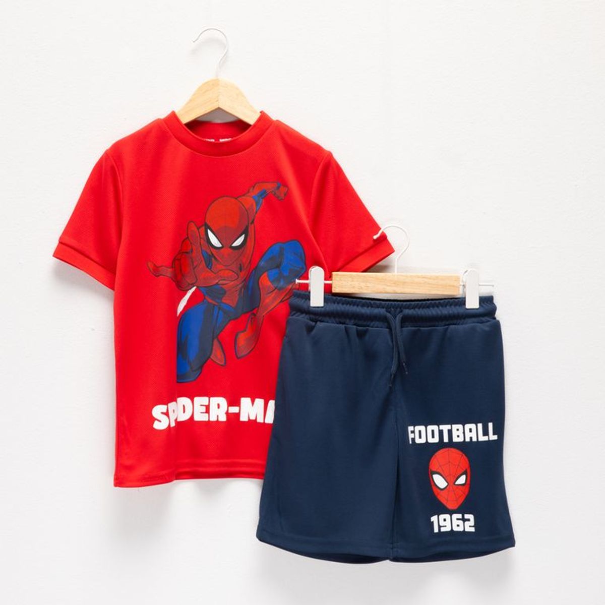 SPIDERMAN - Set Camiseta manga corta + Pantaloneta para Niño Spiderman