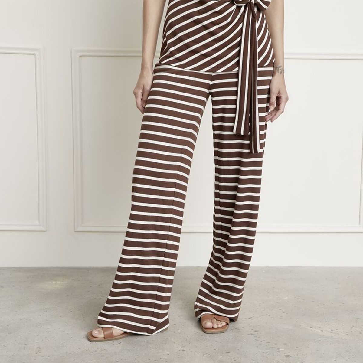 BASEMENT - Pantalón Wide leg Mujer Tiro medio de Rayas Basement