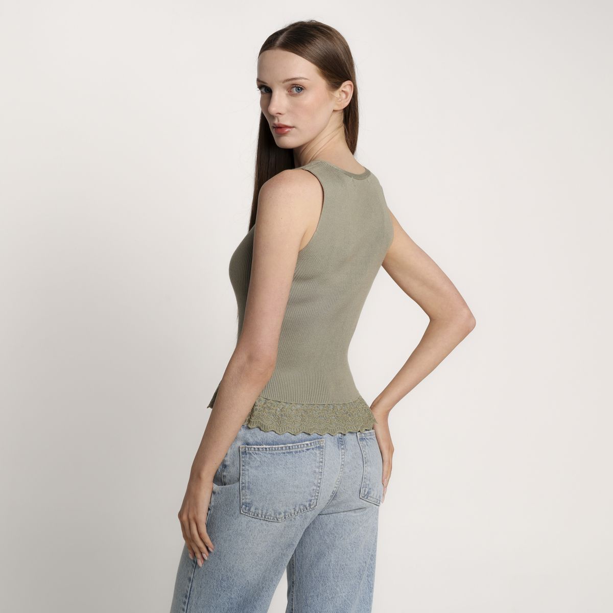 BASEMENT - Top Mujer Sin mangas Basement