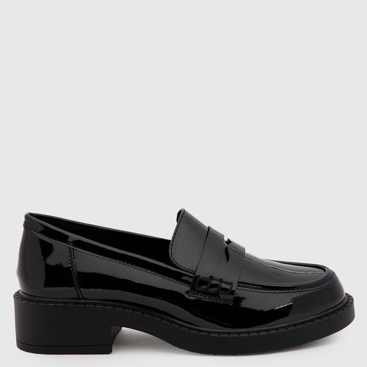 UNIVERSITY CLUB - Mocasines para Mujer con tacón Cuadrado Collin University Club