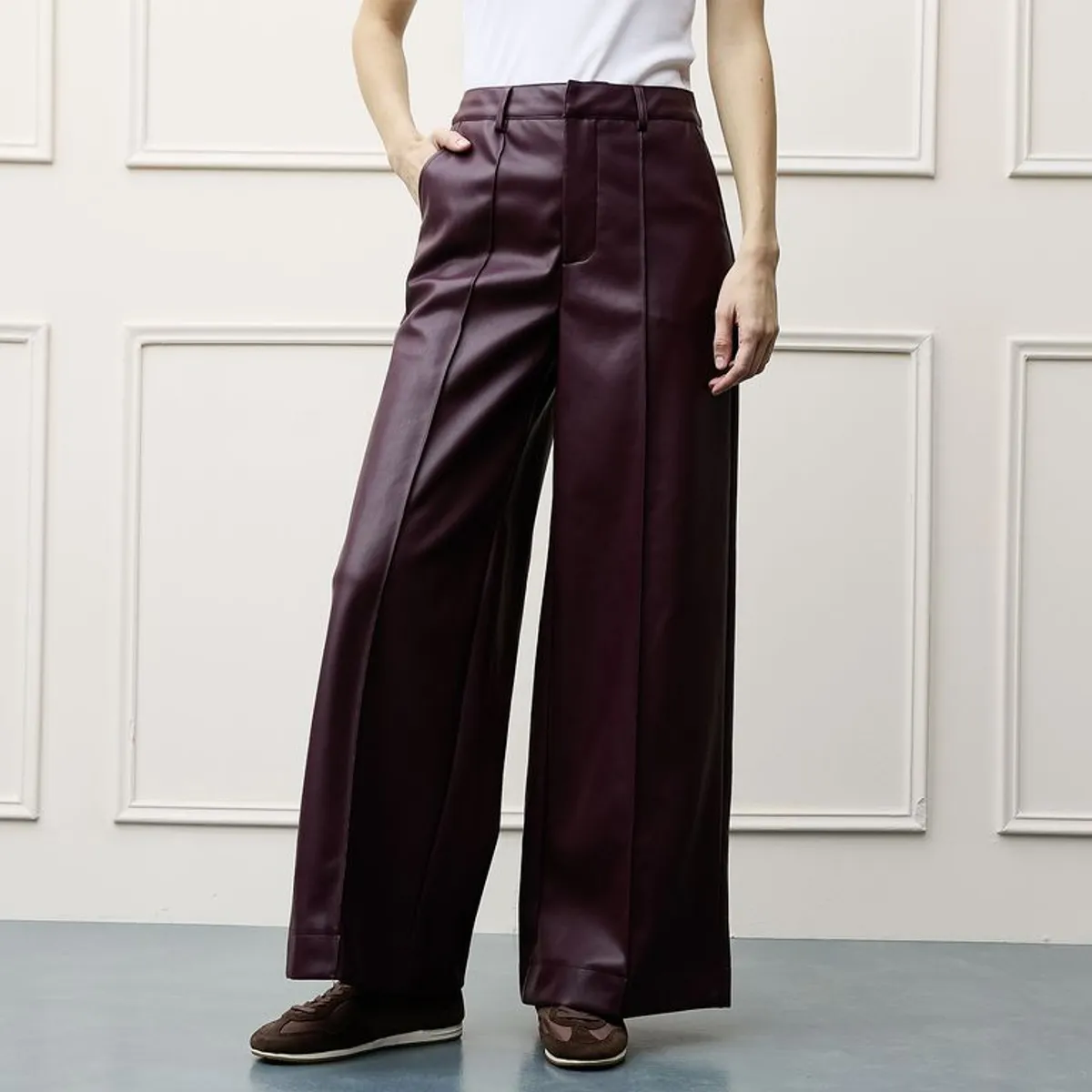 BASEMENT - Pantalón Wide Leg Mujer Efecto Cuero Basement