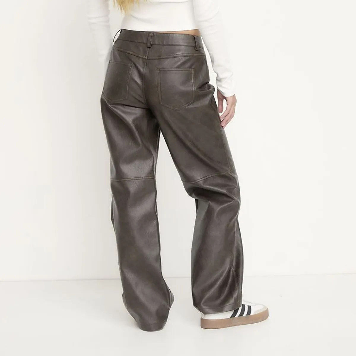 SYBILLA - Pantalón Mujer Tiro medio Efecto cuero Sybilla
