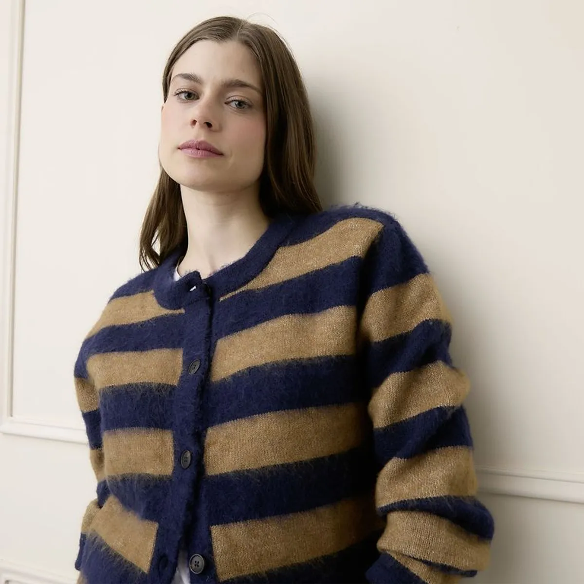 BASEMENT - Cardigan Mujer Basement