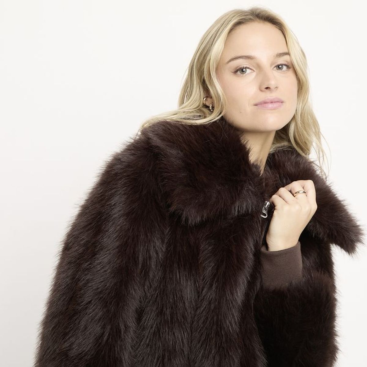 SYBILLA - Chaqueta Mujer Efecto pelo Sybilla