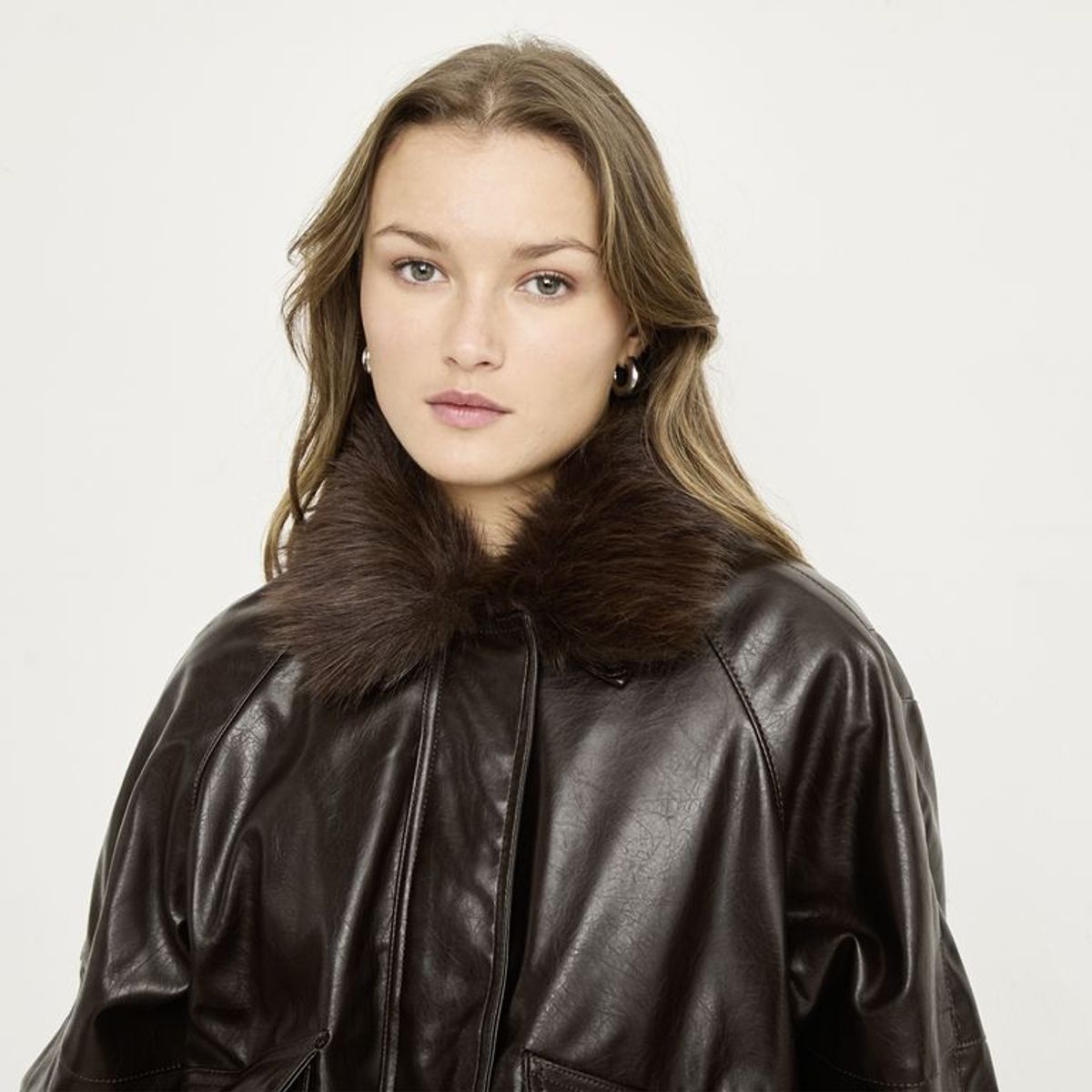 SYBILLA - Chaqueta Efecto cuero Mujer Sybilla