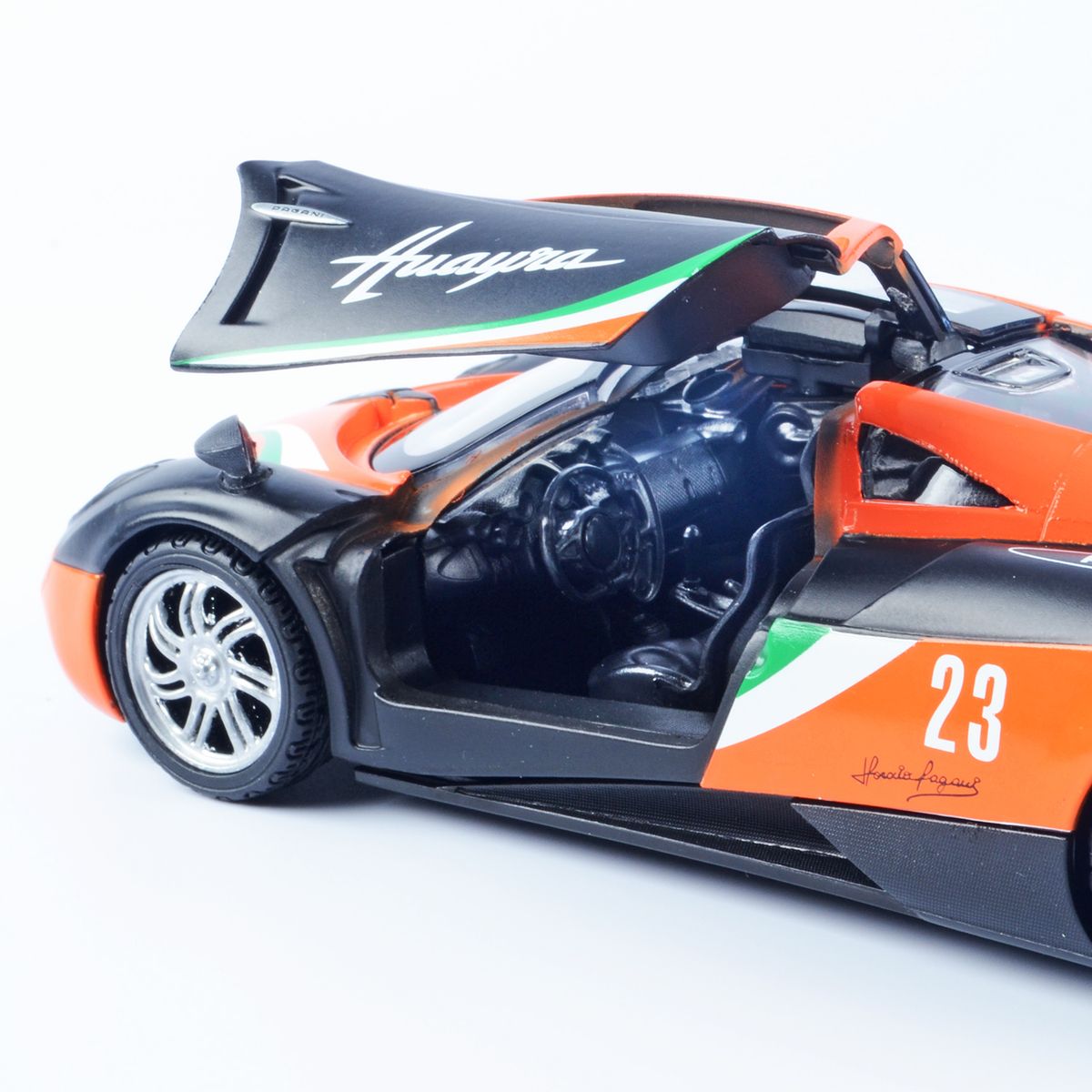 Carro de colección escala 1:24 gt racing pagani huayra MOTORMAX ...