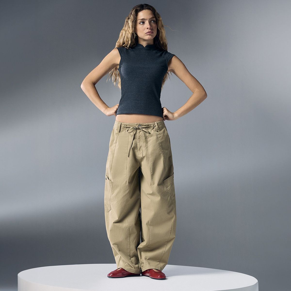 SYBILLA - Pantalón Cargo Mujer Tiro medio Sybilla