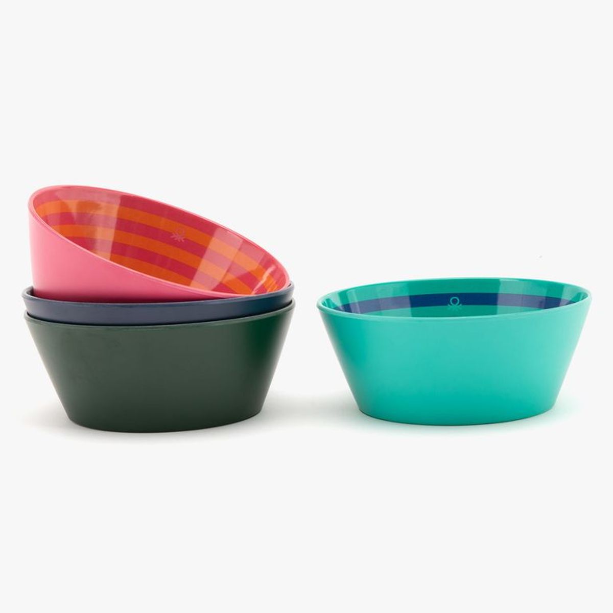 BENETTON - Set x4 Platos Melamina Benetton 15 cm