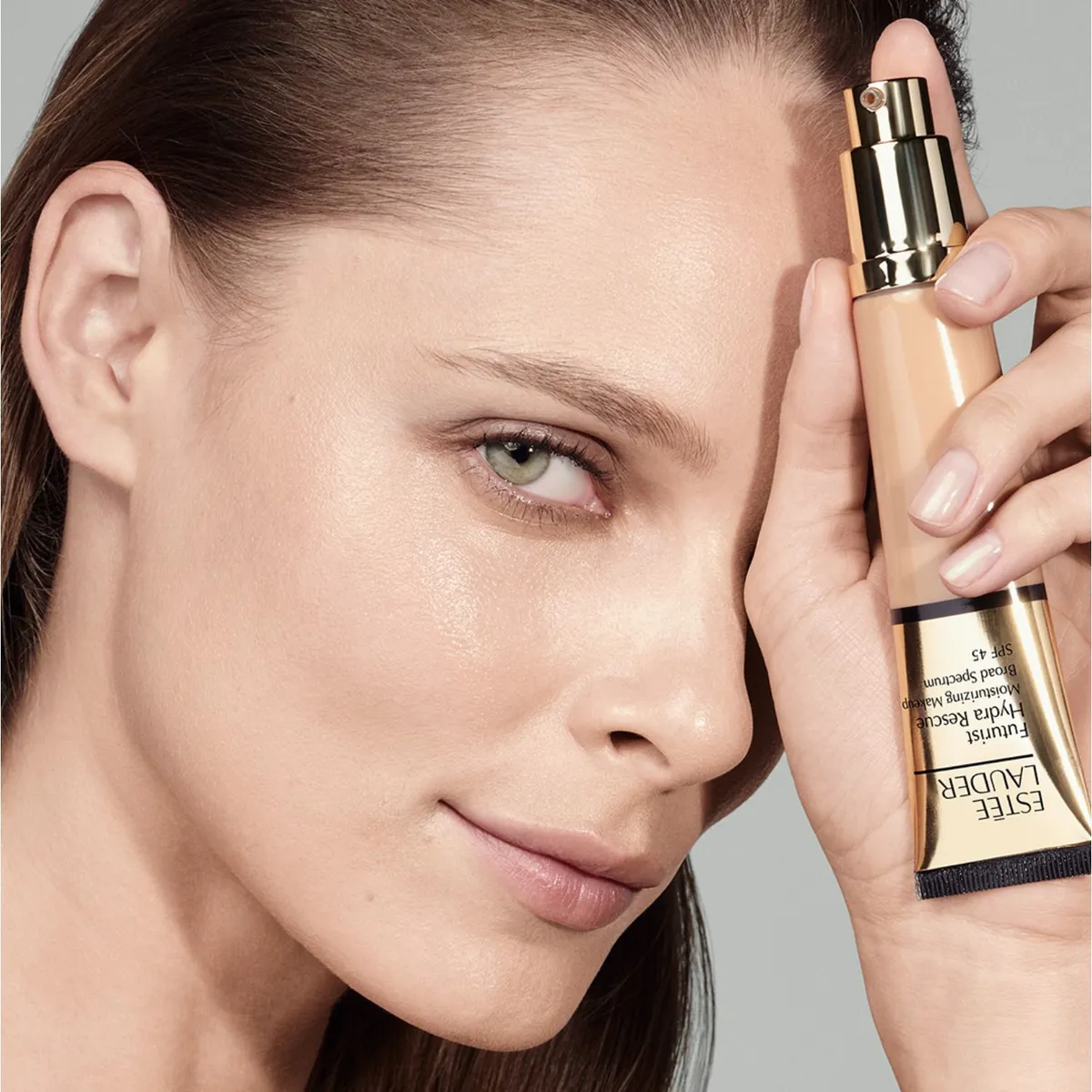 ESTEE LAUDER - Base de maquillaje Estee Lauder Futurist Hydra Rescue SPF 45 