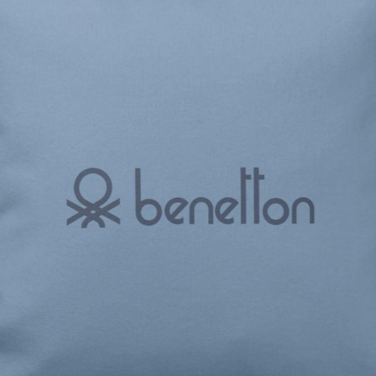 BENETTON - Cojín Liso Azul 45 x 45 cm