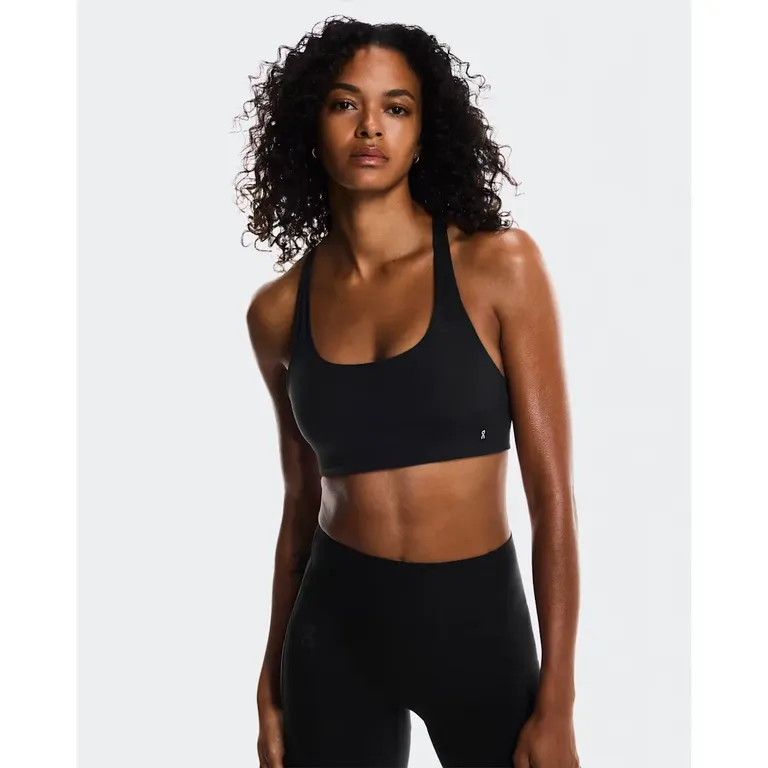 Ropa deportiva para mujer