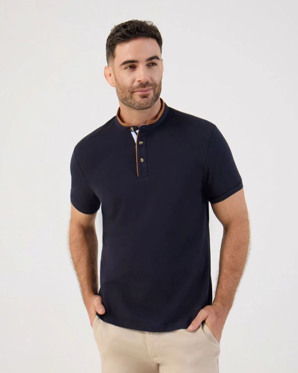 Polos