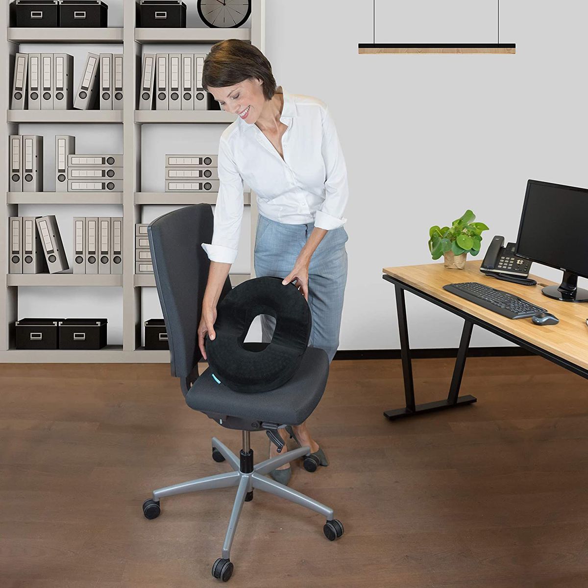 PERUMASSAGE - Cojín tipo Dona para coxis hemorroides ciática embarazo