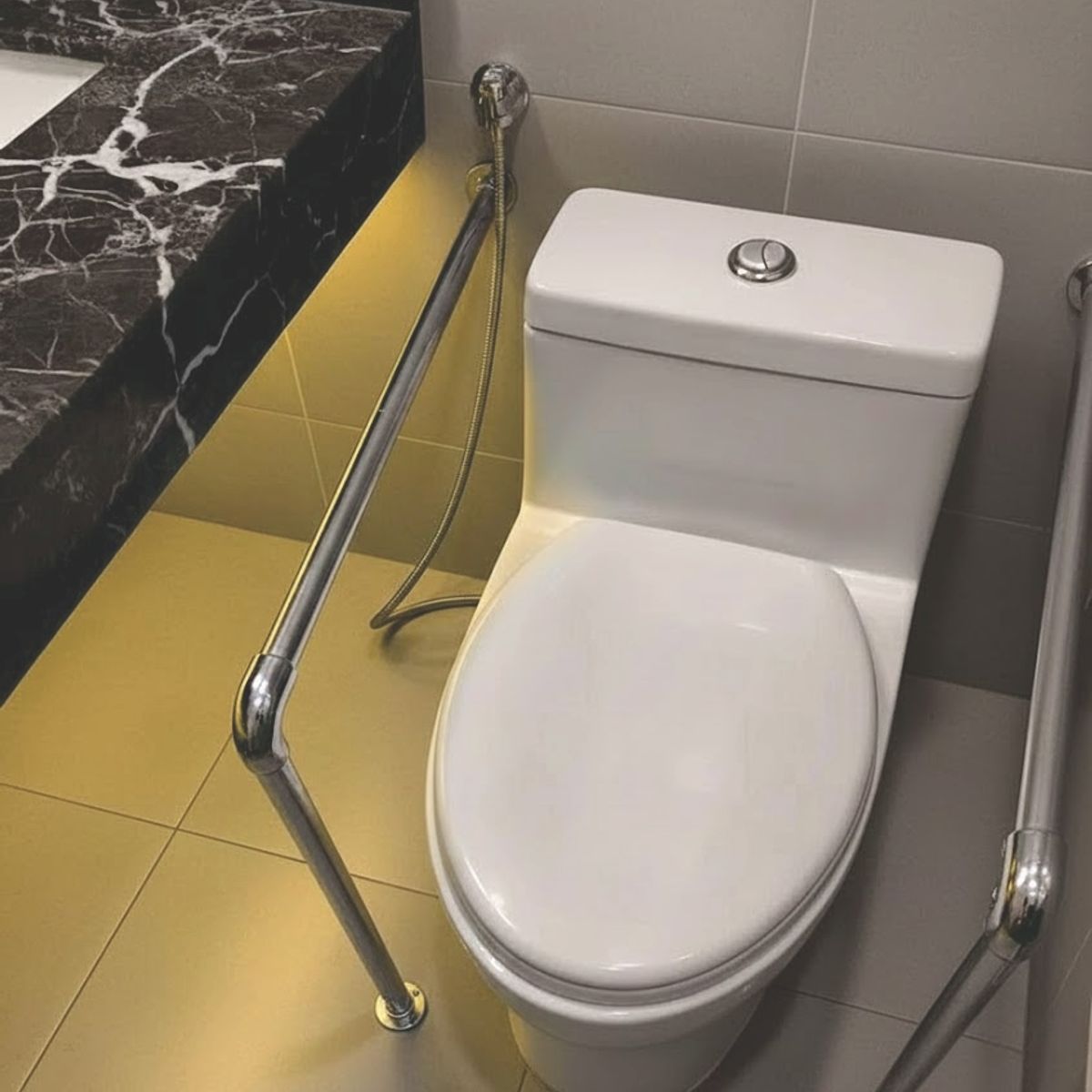 RRC SERVICES LTD SA - SOPORTE PARA INODOROS